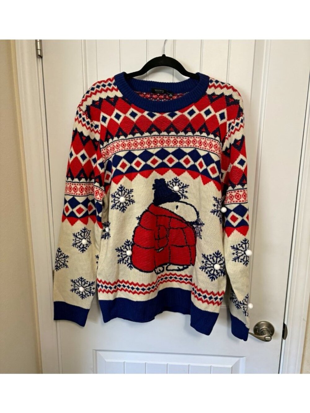 Peanuts Snoopy Holiday Sweater Large Red/White/Blue Snowflake Acrylic PTP 24”